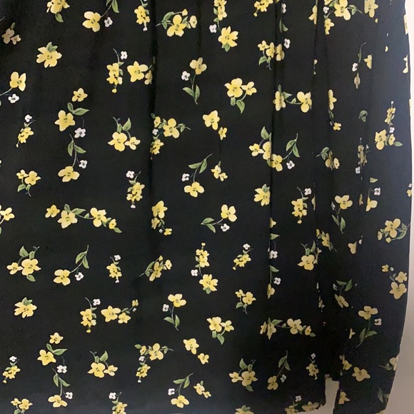 Brand new sundress - Picture 3 of 4